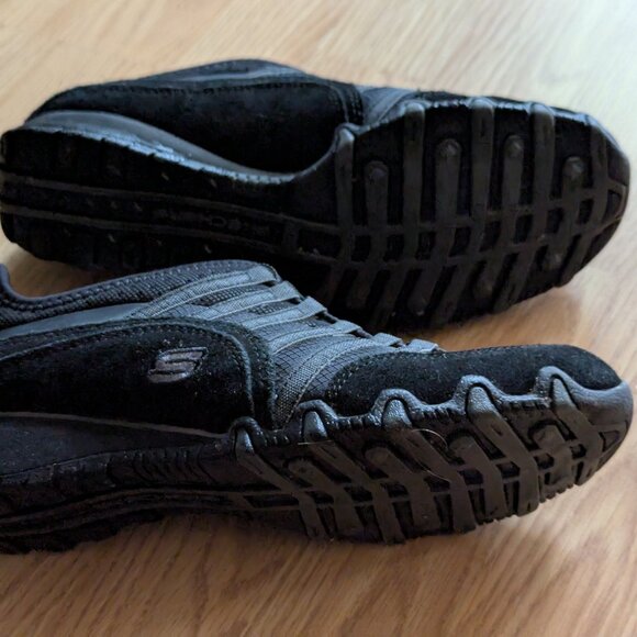 Scechers Slip-Ons - Picture 3 of 6